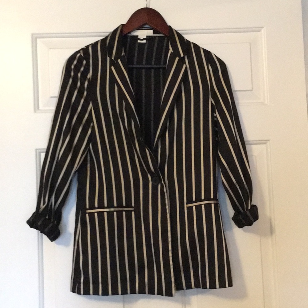 Black/ Gold striped H&M blazer.